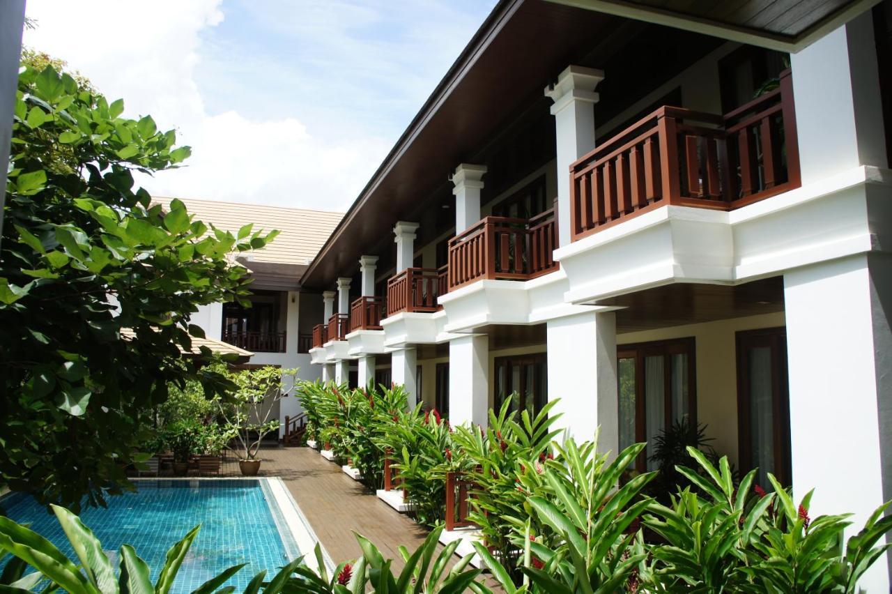 Athena Hotel Pakse Esterno foto