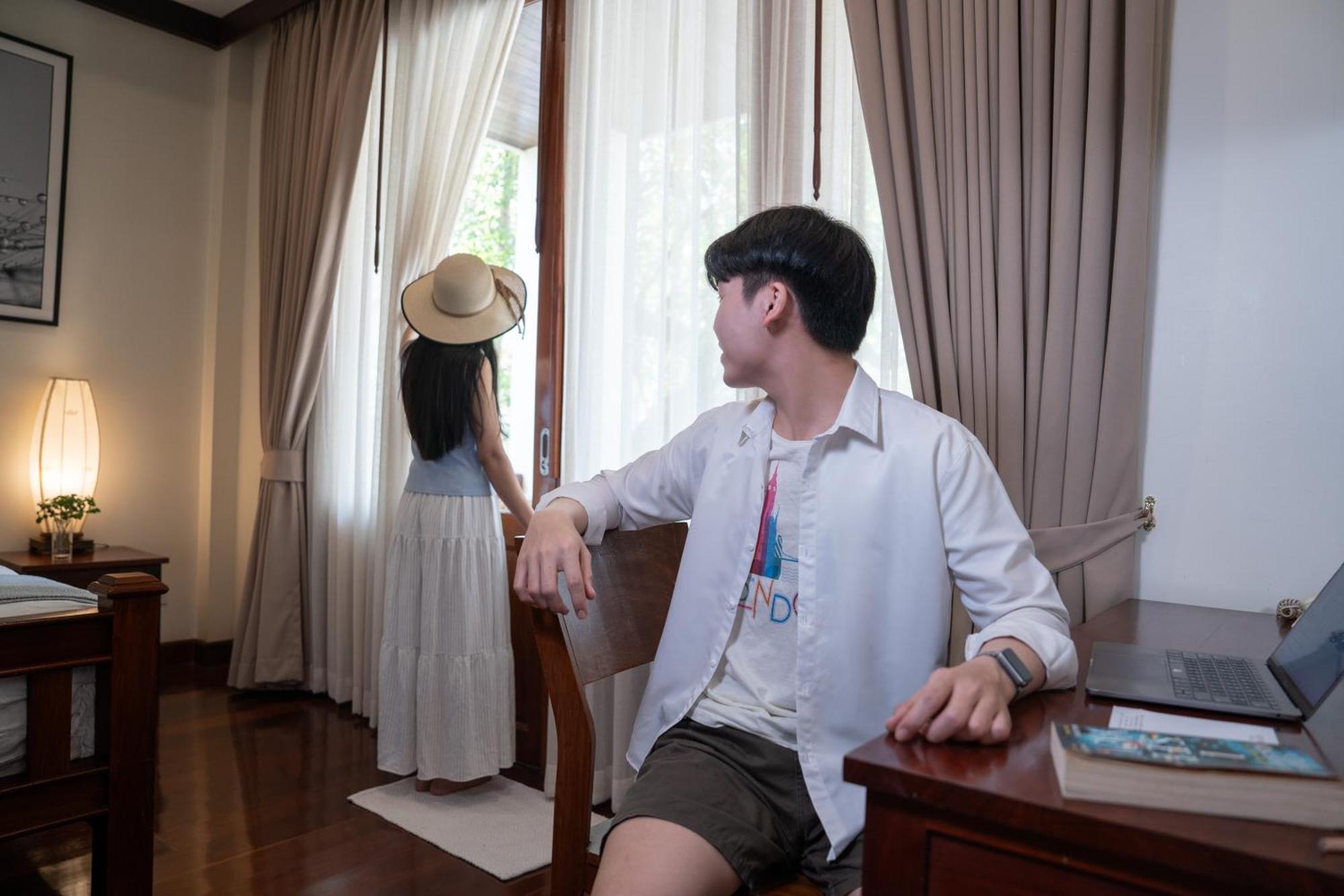 Athena Hotel Pakse Esterno foto