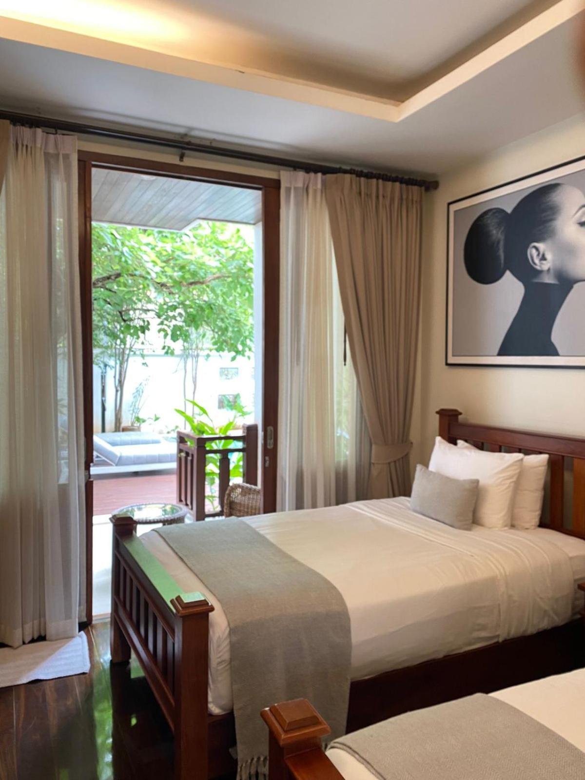 Athena Hotel Pakse Esterno foto