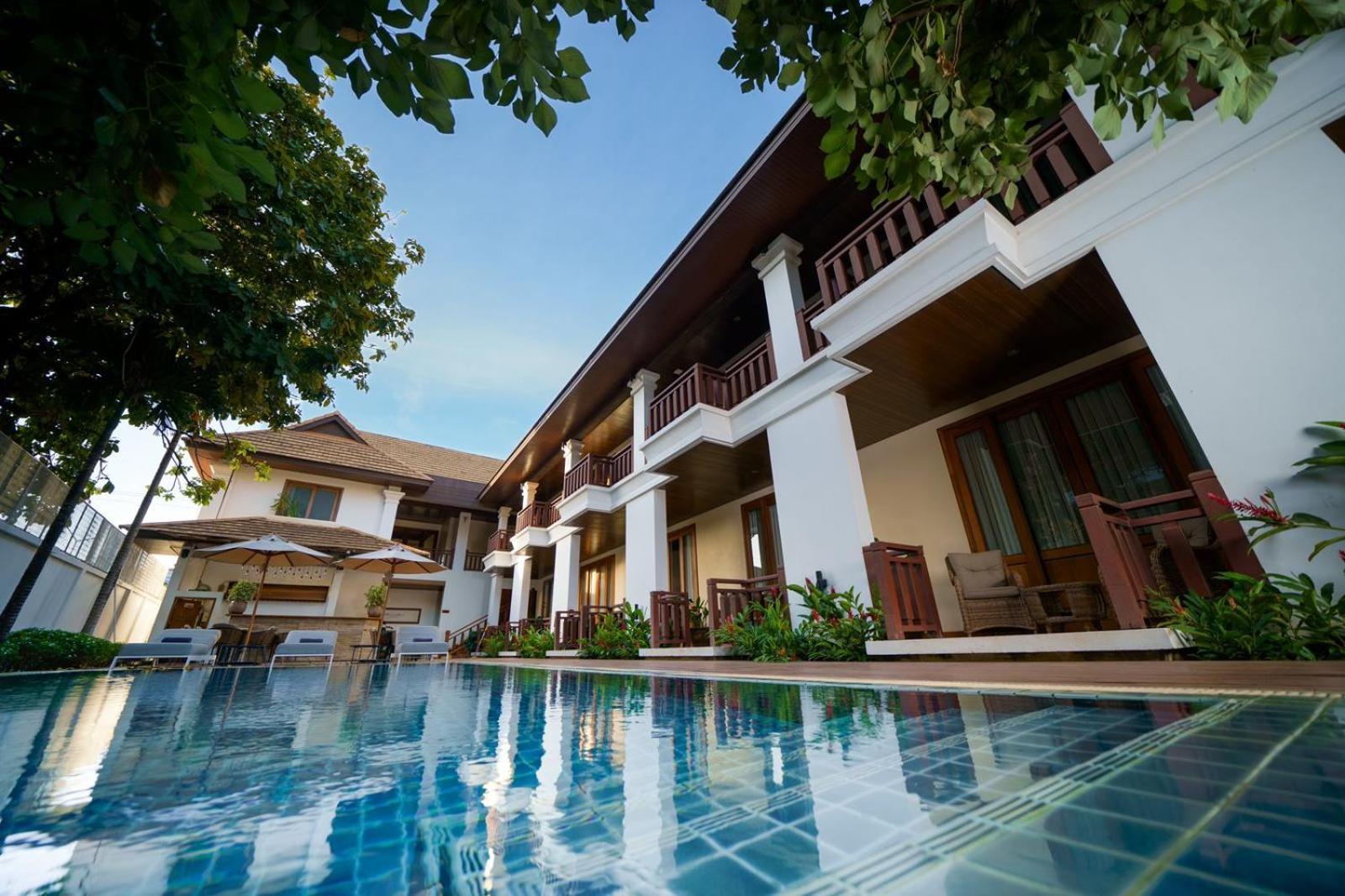 Athena Hotel Pakse Esterno foto