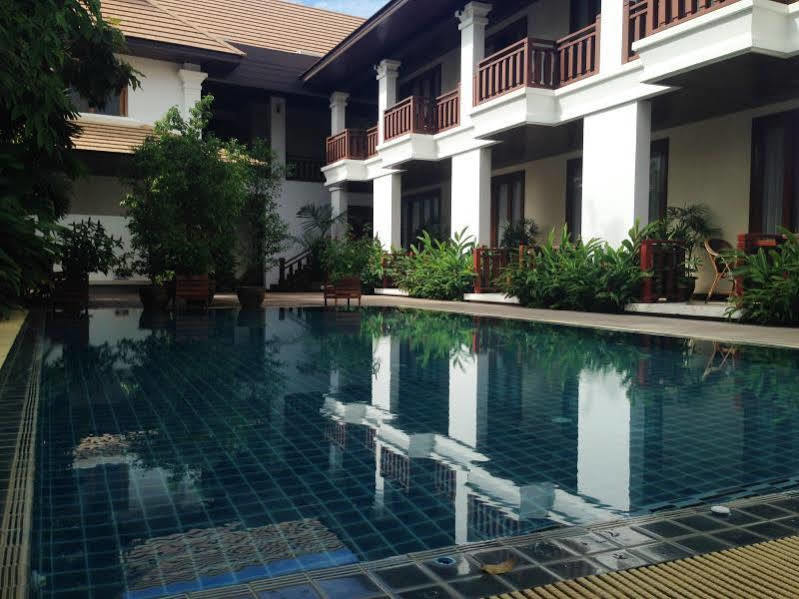 Athena Hotel Pakse Esterno foto